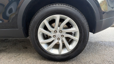 Land Rover Discovery Sport 2.0 TD4 180 SE Tech 5dr Auto Diesel Station Wagon